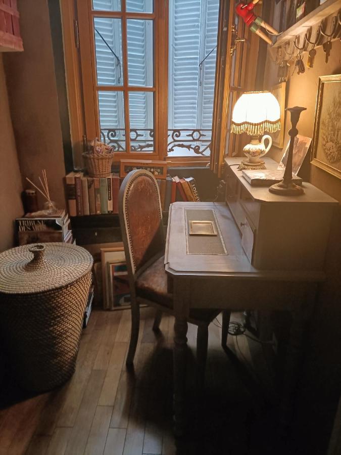 Bed and Breakfast A L'Etape Des Randonneurs (Adults Only) Сеньон Екстер'єр фото